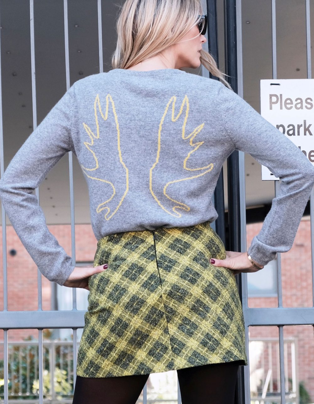 Antlers Cashmere Intarsia by Malin Darlin